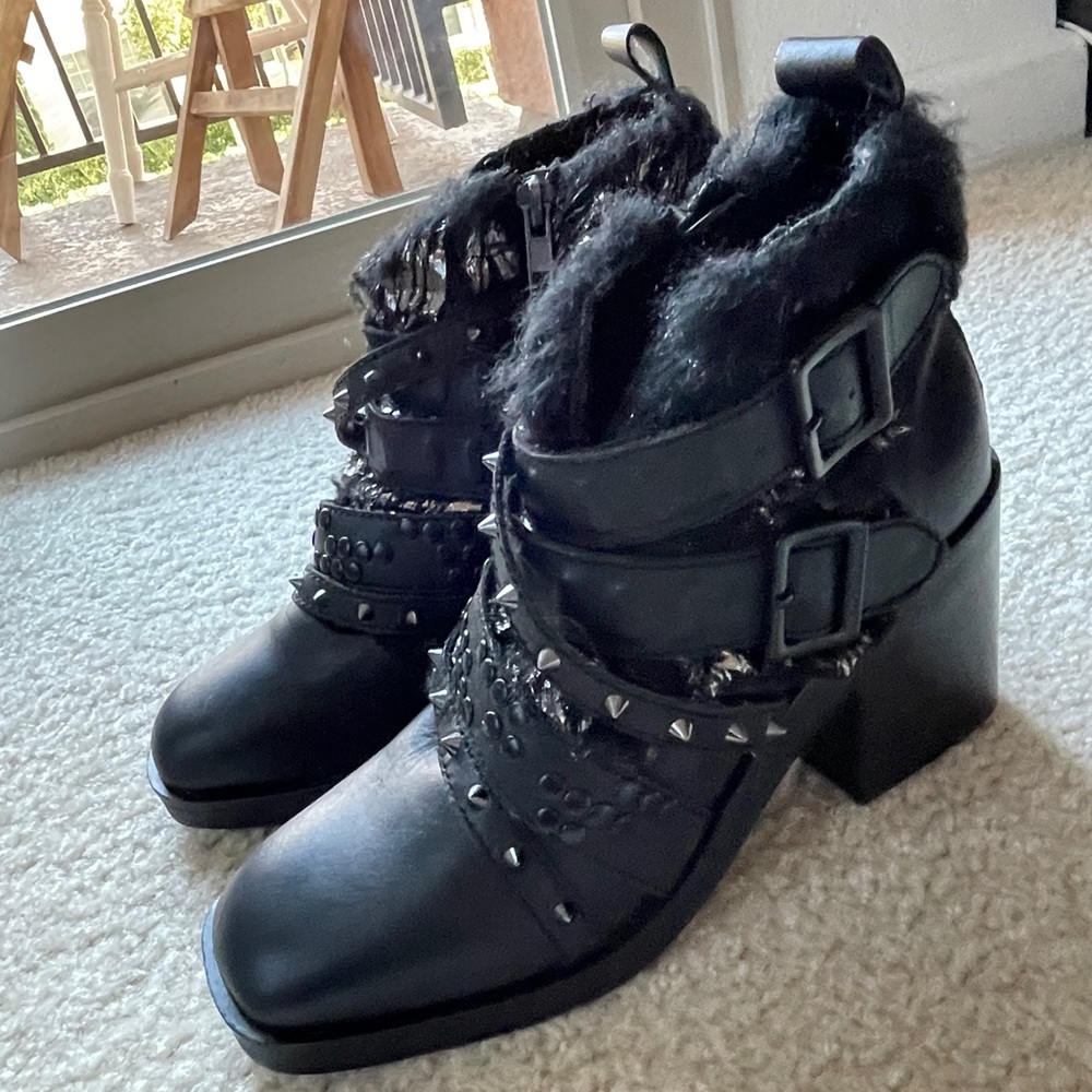 NWT Kelsi Dagger Brooklyn Wallace boots